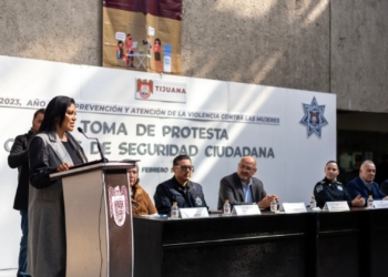 Alcaldesa Montserrat Caballero toma protesta a Comités de Seguridad