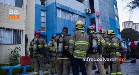 Explosión en departamentos de Infonavit Río moviliza bomberos