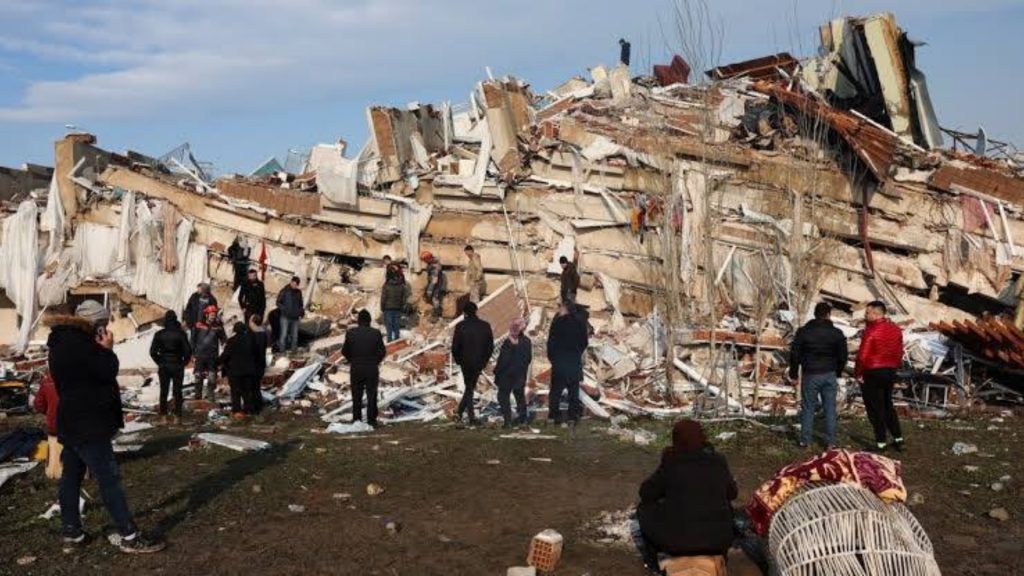 Nuevo-sismo-Turquia-deja-muerto-decenas-heridos