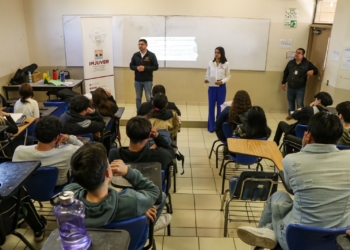 Imjuver imparte taller disminuyendo brechas de género a estudiantes de Cobach