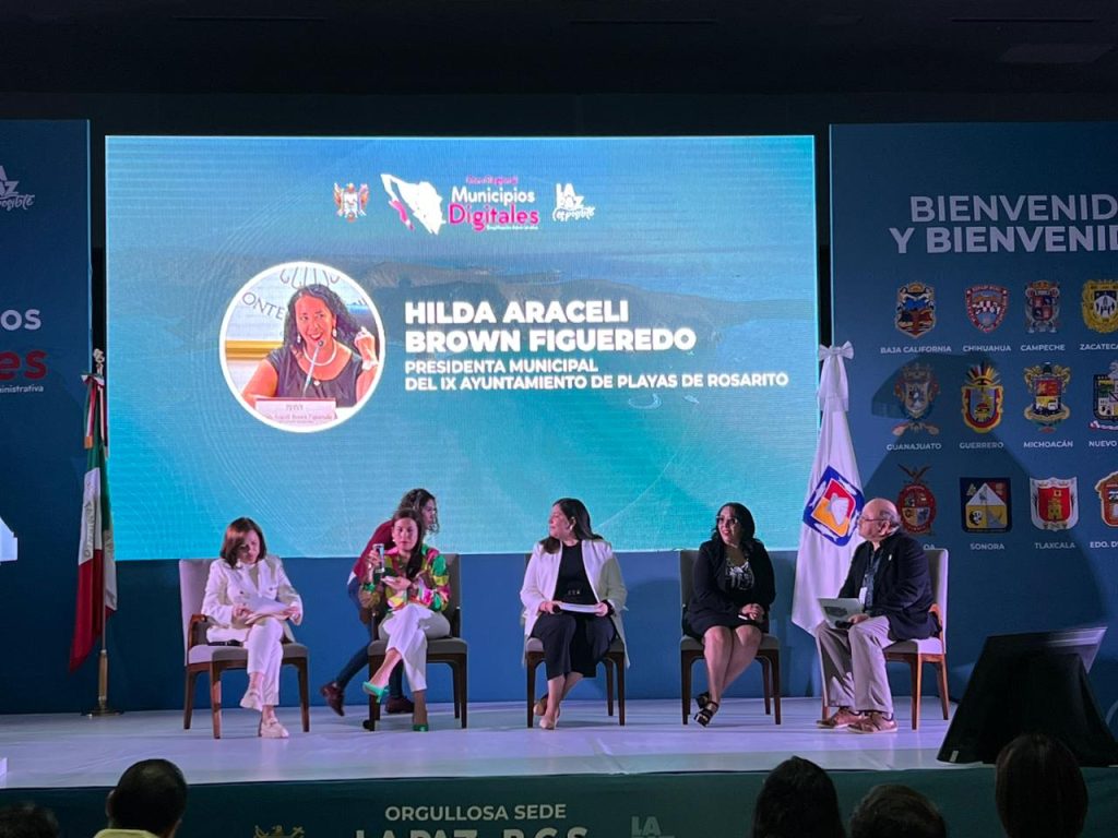 Araceli-Brown-participa-Foro-Regional-Municipios-Digitales