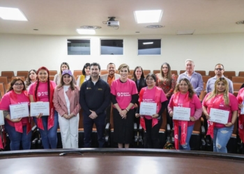 Marina del Pilar recibe a primeras egresadas de Mujeres al volante