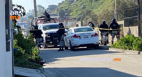 Carbonizan a un hombre dentro de su vivienda