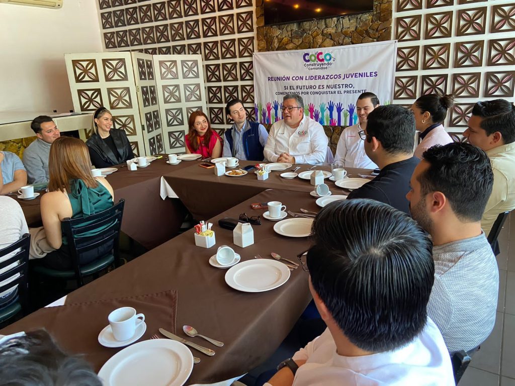 Alberto Capella se reúne con líderes jóvenes para trabajar por Tijuana