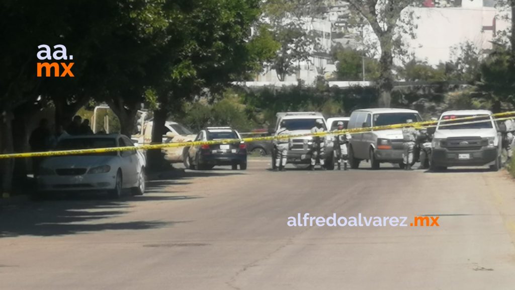 Localizan-auto-con-restos-humanos-Zona-Rio