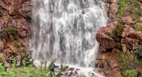 Piden a la población no visitar cascada en el Bosque de los Attenuatuas