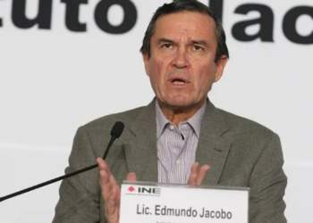 Tribunal ordena restituir a Edmundo Jacobo en el INE