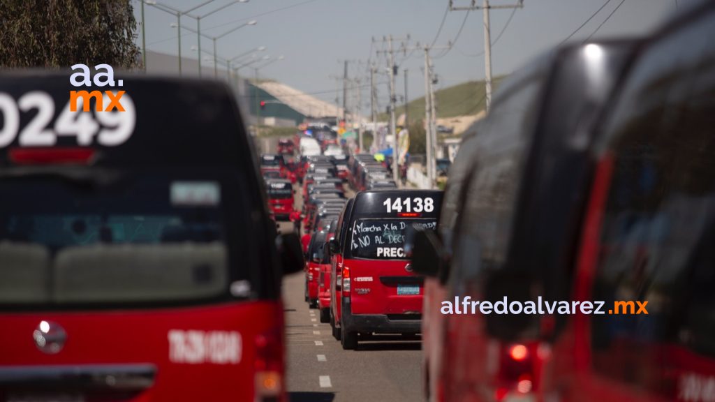 Transportistas-amagan-cerrar-Garitas-Otay-San-Ysidro