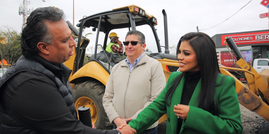 Gobierno municipal continúa con bacheo simultáneo en las 9 delegaciones