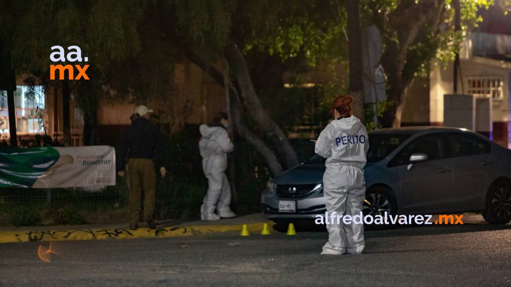 Asesinan a jovencito por defender a su novia