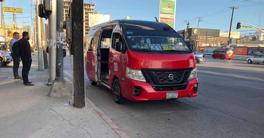 IMOS-asegura-que-taxis-Rojo-Negro-tiene-derechos-garantizados