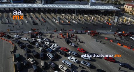 Manifestación de taxistas Rojo y Negro culmina con cierre parcial de la Garita de San Ysidro