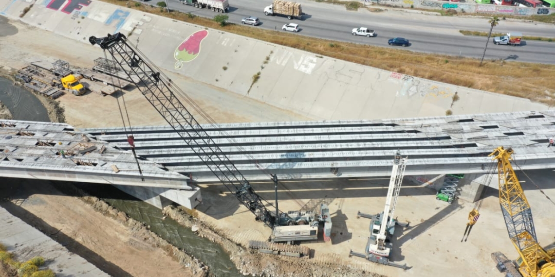 Sidurt concluye montaje de trabes en Puente Los Olivos