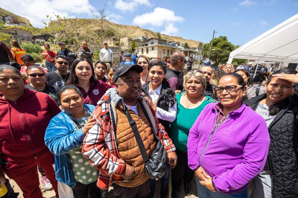 Montserrat Caballero arranca construcción de Obra en el Cañón del Alacrán