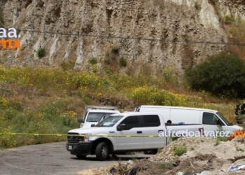 Arrojan cadáver de una mujer en plena vialidad