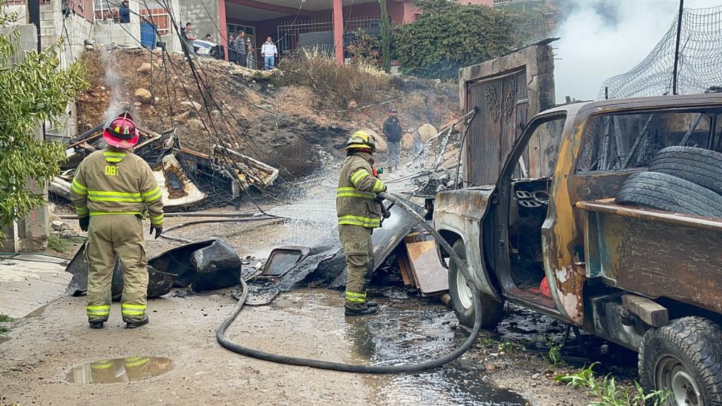 Ayuntamiento-Tijuana-atiende-evacua-victimas-incendio
