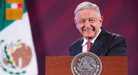 AMLO anuncia nuevo tendido de líneas de energía eléctrica hacia Tijuana