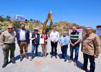 Alcaldesa de Tijuana anuncia reconstrucción de vialidad en el Cañón del Matadero