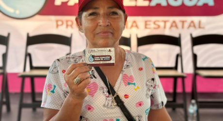 Gobierno del Estado arranca entrega de tarjetas Con el corazón para el agua