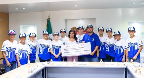 Alcaldesa recibe a campeones nacionales de ligas pequeñas que competirán por el mundial