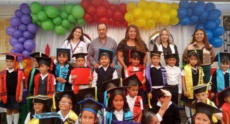 SDIF Tijuana gradúa a 886 niños de preescolar