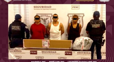 En Tecate detuvieron a dos mujeres y un hombre con armas de alto calibre