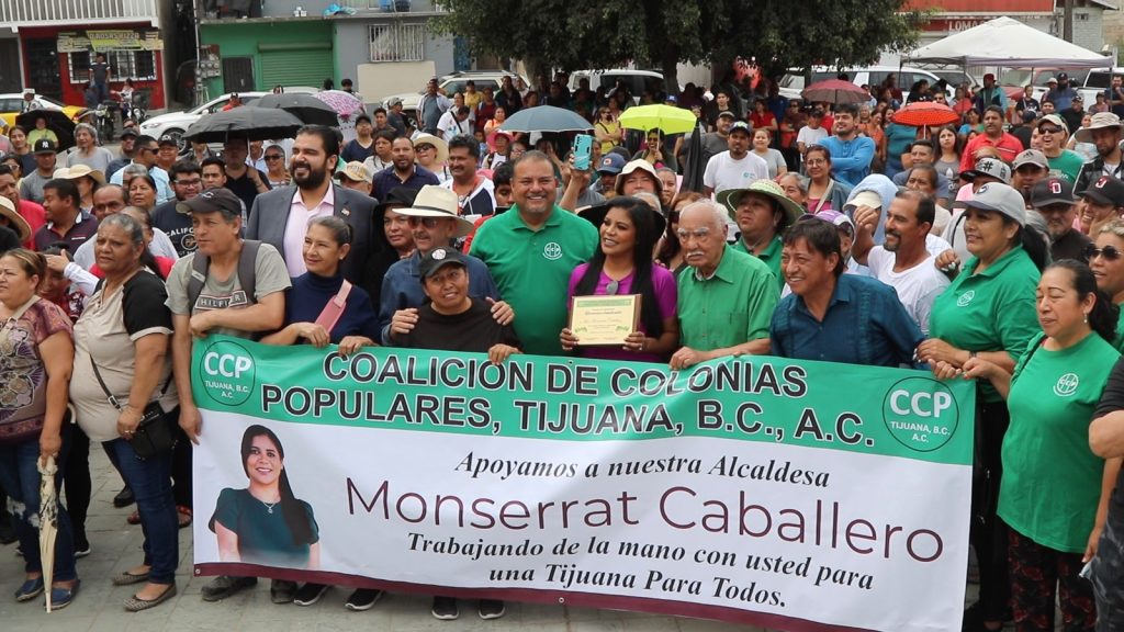 Alcaldesa-recibe-reconocimiento-Lomas-Taurinas-llama-la-unidad