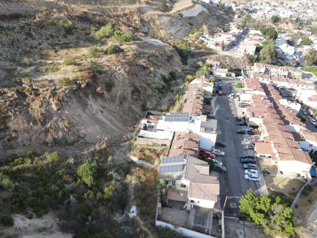 Tras-paso-Hilary-monitorean-drones-deslizamientos-activos-Tijuana