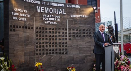 Ayuntamiento de Tijuana realiza homenaje a Bomberos caídos en cumplimiento del deber