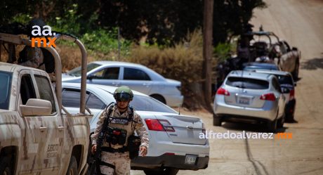 Comando armado intercepta camioneta lesiona a un tripulante y secuestra a otro