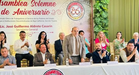 Ayuntamiento celebra unidad, fraternidad y luchas líderes sindicales