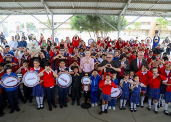 Más de 300 escuelas en BC tienen educación de tiempo completo