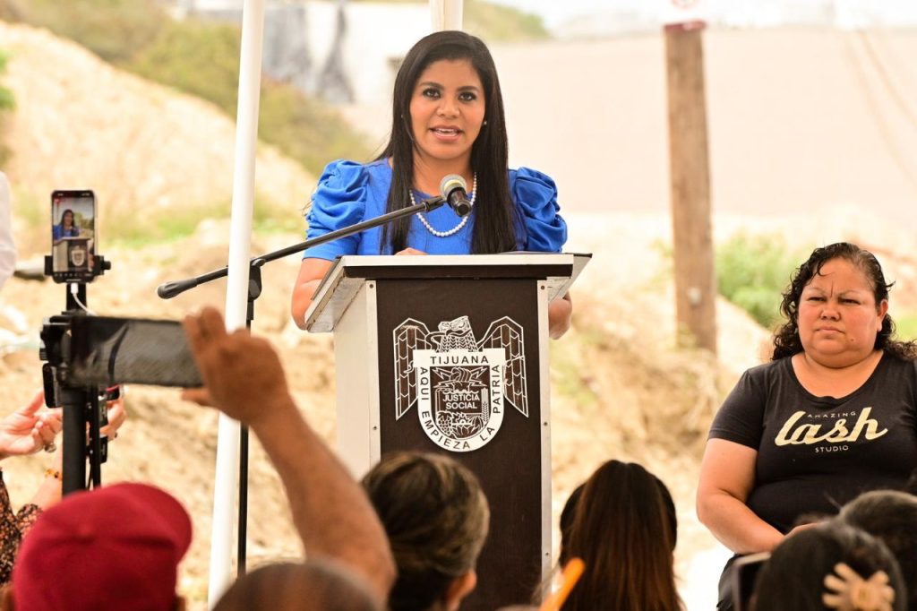 Alcaldesa-Tijuana-continua-inauguracion-calles-prometidas-campana