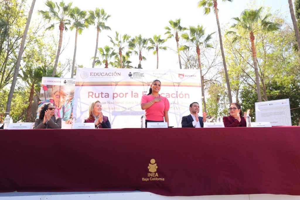 Ayuntamiento-de-Tijuana-junto-Traxion-logran-plan-ruta-educación