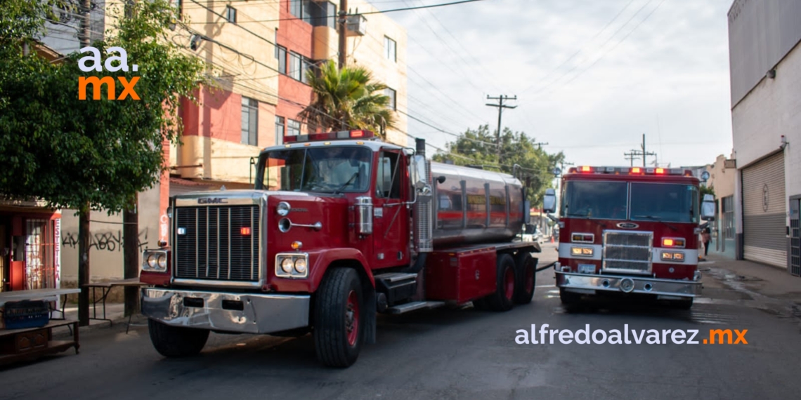 Bomberos atienden fuga de gas en la zona Norte