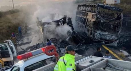 19 muertos y decenas de heridos tras fuerte accidente en Sinaloa