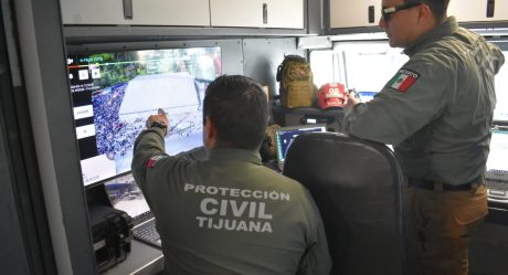 Protección Civil Tijuana monitorea matrimonios colectivos desde centro de operaciones móvil