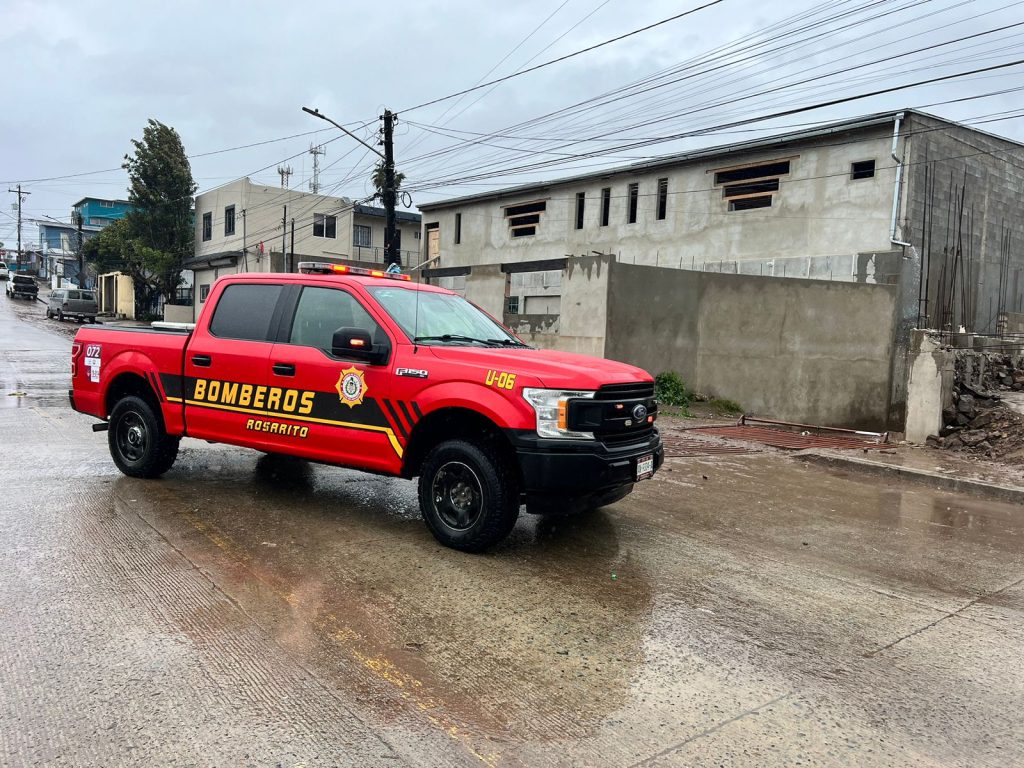 Gobierno-Rosarito-realiza-recorridos-colonias-afectadas-tormenta-invernal