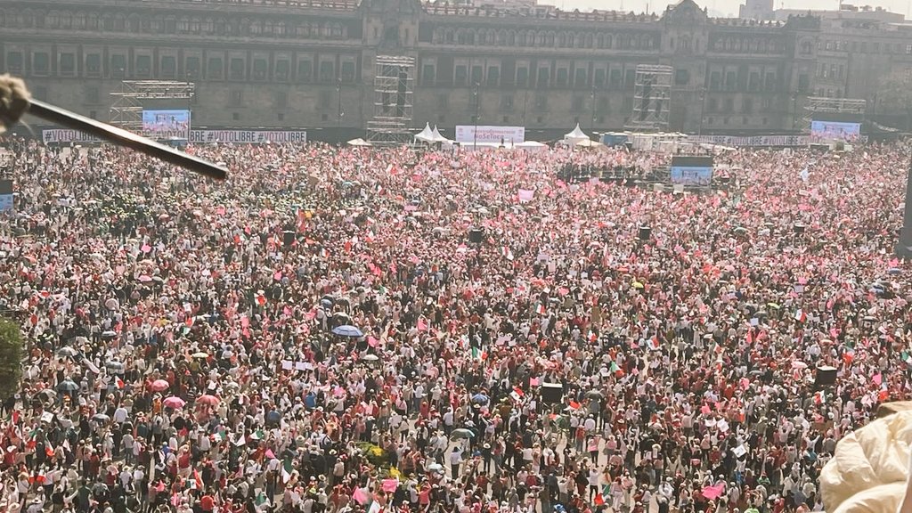 AMLO-senala-conservadores-corruptos-quienes-asistieron-Marcha-Democracia