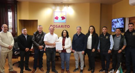 Gobierno Municipal y Asociación Pro Bomberos de Rosarito Baja firman convenio