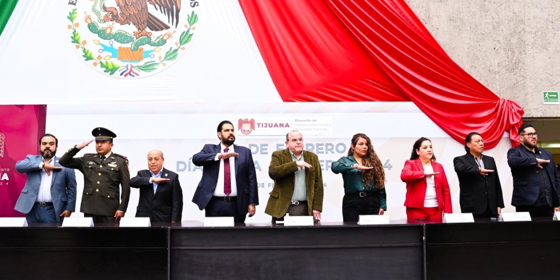 Conmemora XXIV ayuntamiento de Tijuana el día de la Bandera