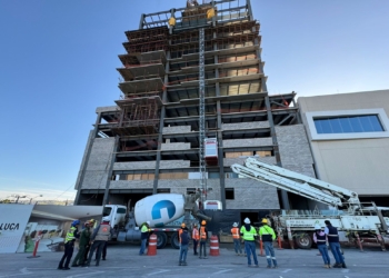 Trabajador resulta herido en construcción de condominios en Plaza Península