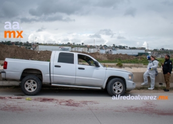 Balean a hombre en Vía Rápida Alamar y choca con muro