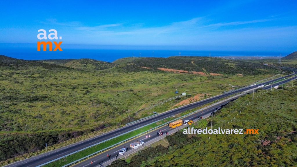 Encontronazo en la carretera Escénica deja 30 lesionados