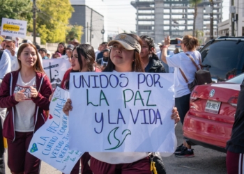 Comunidad católica realiza la marcha por la paz XXIV