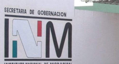 INM separa de sus funciones a dos agentes migratorios por actos ilícitos