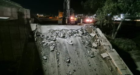 Habilitan rutas alternas por demolición de puente en Nodo El Sauzal