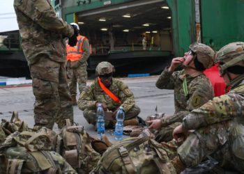 Senado aprueba que militares de EU ingresen a México