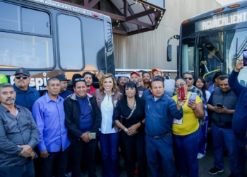 Gobernadora anuncia prórroga de beneficios para transportistas