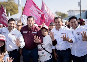 Candidato de Morena recorre sobrerruedas del Mariano Matamoros